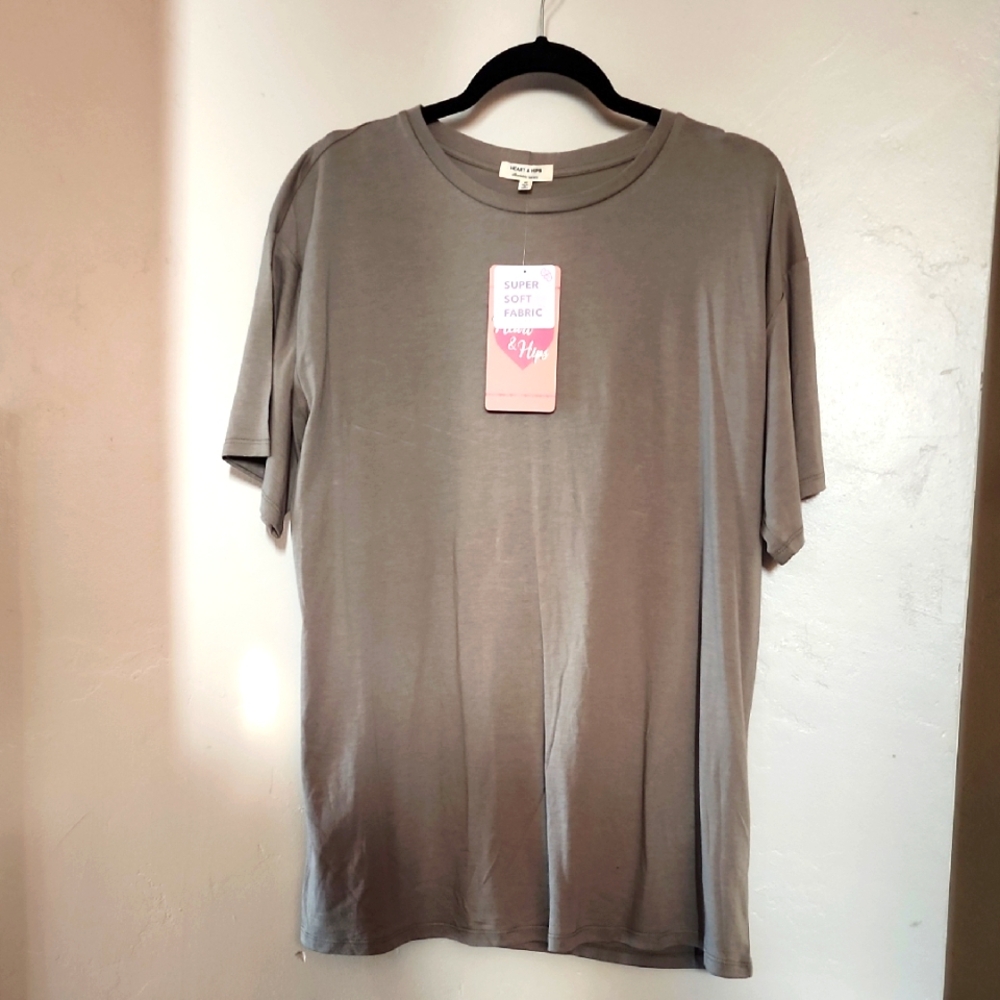 Heart & Hips Sage Green Short Sleeve Tee